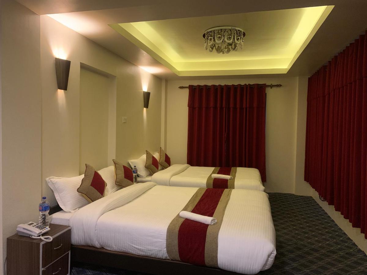 Hotel Sakura Durbar Нагаркот Экстерьер фото